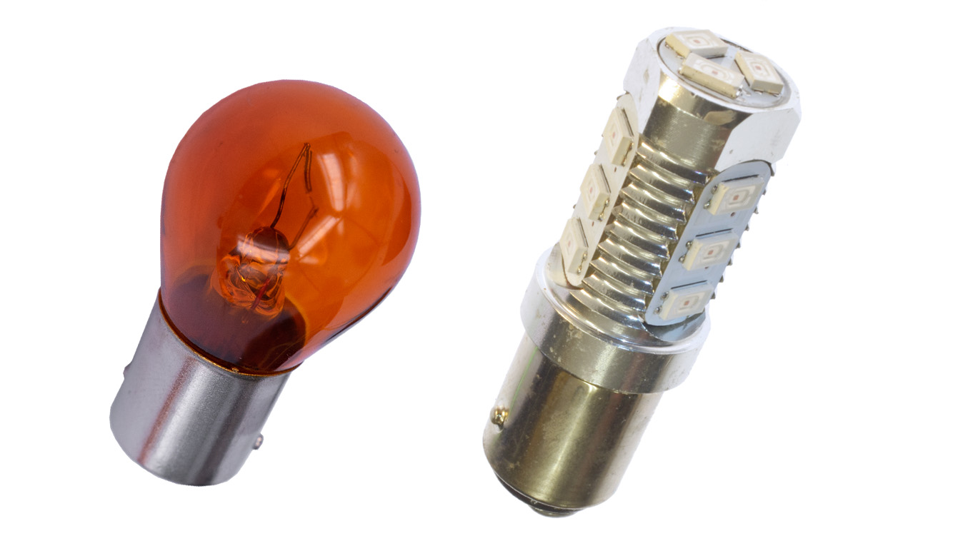 PY21W - BAU15s Flashers / turn signals with LED and diodes for your moped,  bike and motor cycle
